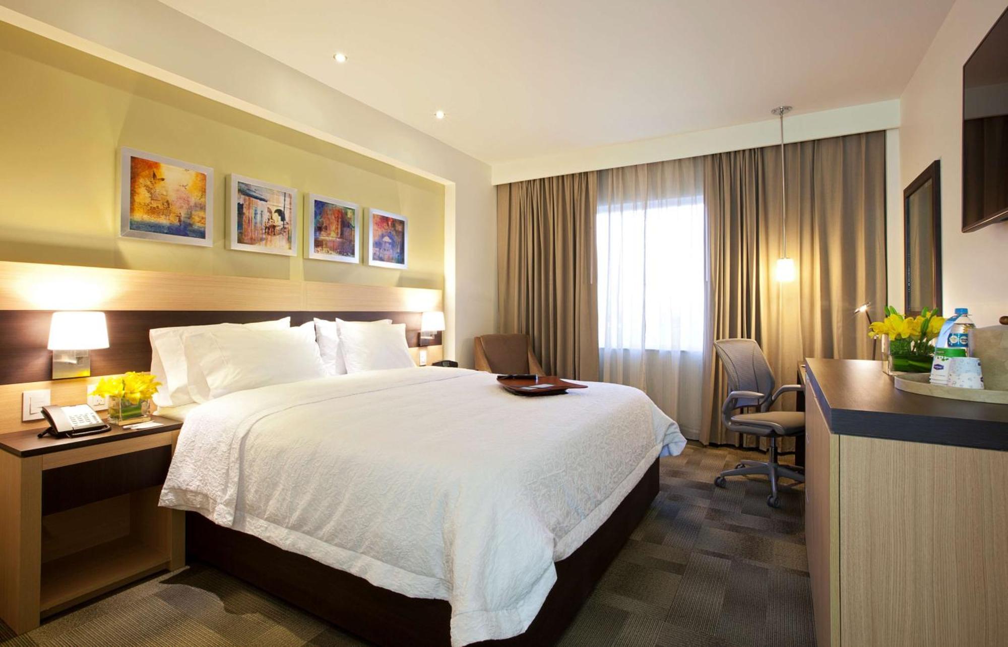Hampton Inn By Hilton Silao-Aeropuerto, Mexico Экстерьер фото